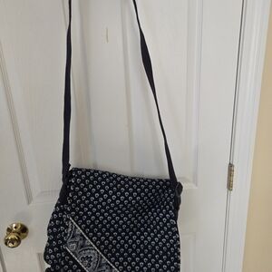 Vera Bradley messenger bag
